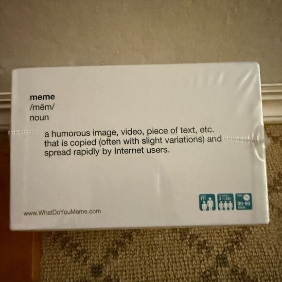 What Do You Meme? Party Game NIB - Picture 3 of 4